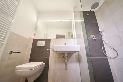 Wohnung zum Mieten in Chemnitz 849 € 106.53 m²