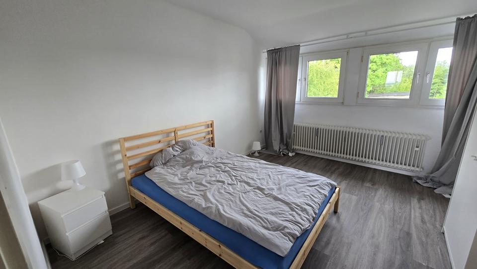 Wohnen auf Zeit Krefeld - 4 Zimmer, 80 m&sup2;, 525&euro; | Angebot:25550412