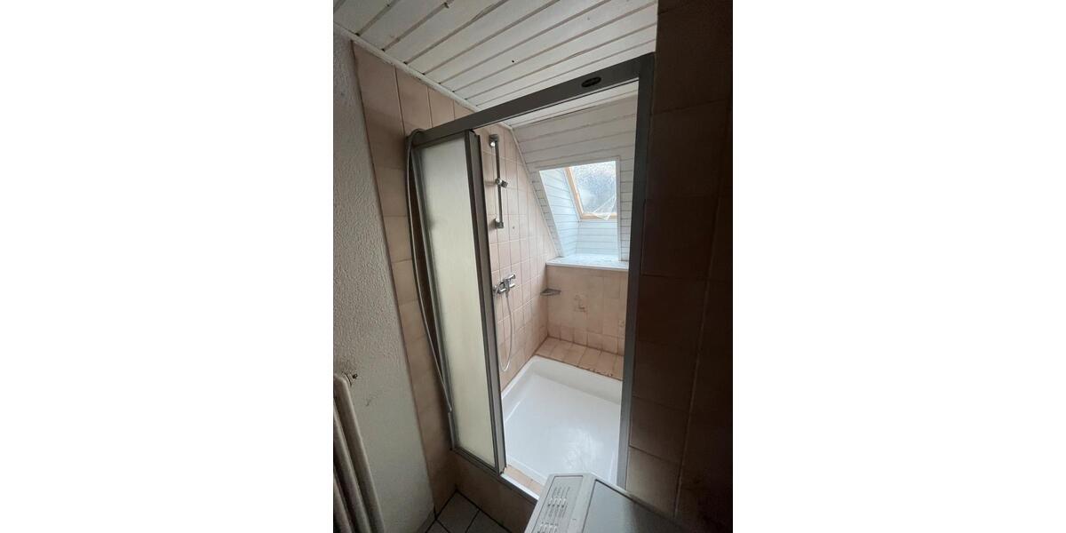 Etagenwohnung Neuenburg am Rhein - 3.5 Zimmer, 90 m&sup2;, 2.000&euro; | Angebot:24679312