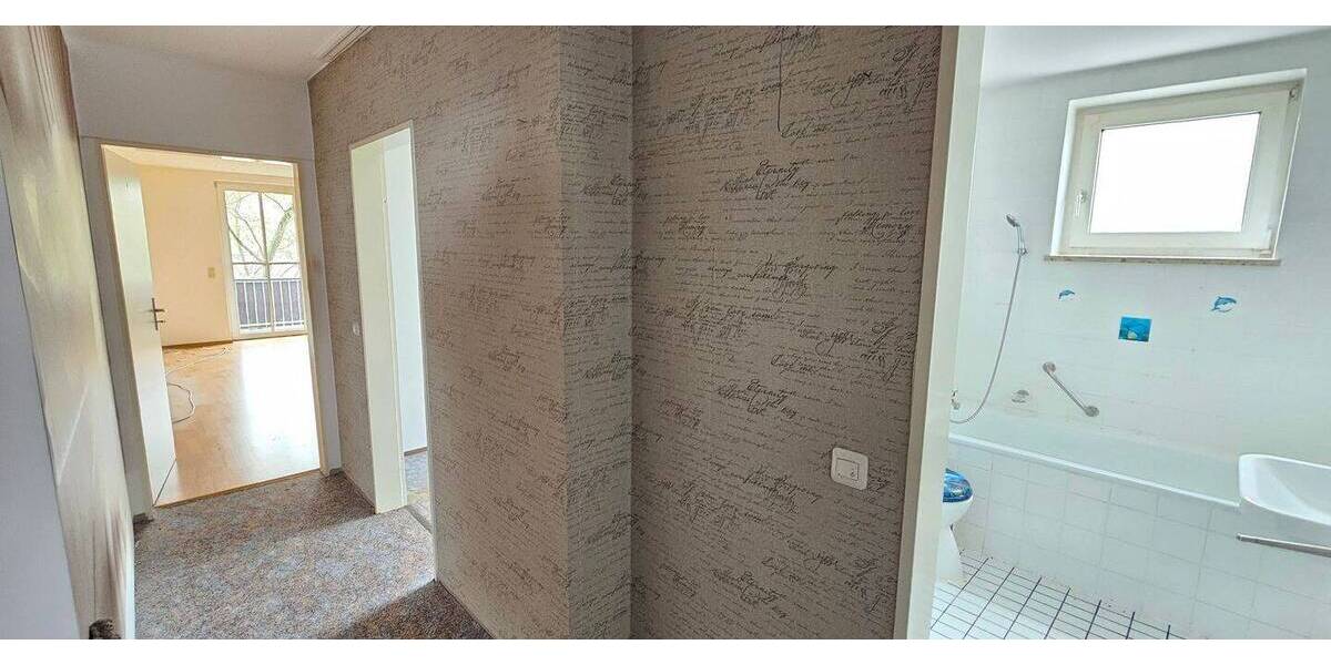 Etagenwohnung Amberg - 3 Zimmer, 74 m&sup2;, 447&euro; | Angebot:26154783