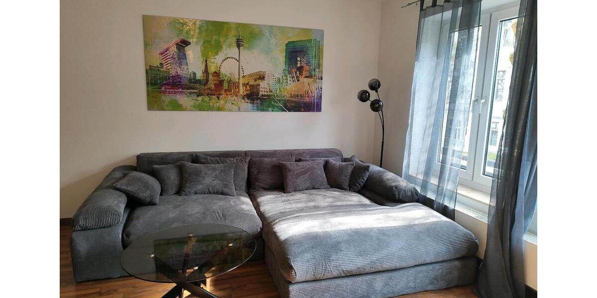 Etagenwohnung Düsseldorf Stadtbezirk 3 - 2 Zimmer, 54 m&sup2;, 1.700&euro; | Angebot:26432738