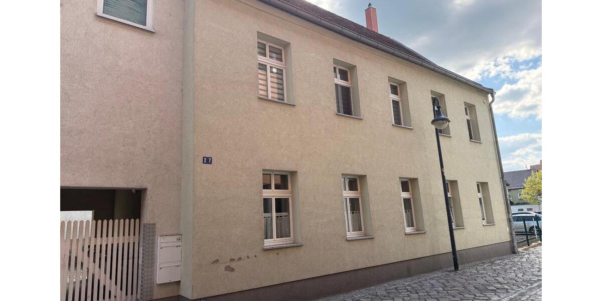 Erdgeschoßwohnung Finsterwalde - 3 Zimmer, 67 m&sup2;, 395&euro; | Angebot:26284108