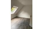 Dachgeschoßwohnung Langenfeld (Rheinland) - 2 Zimmer, 42 m&sup2;, 800&euro; | Angebot:25160331