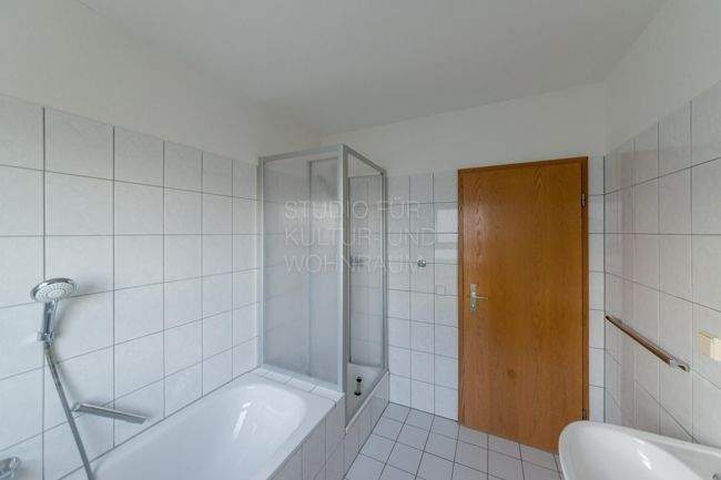 Etagenwohnung Freital Potschappel - 3 Zimmer, 92 m&sup2;, 881&euro; | Angebot:25862217