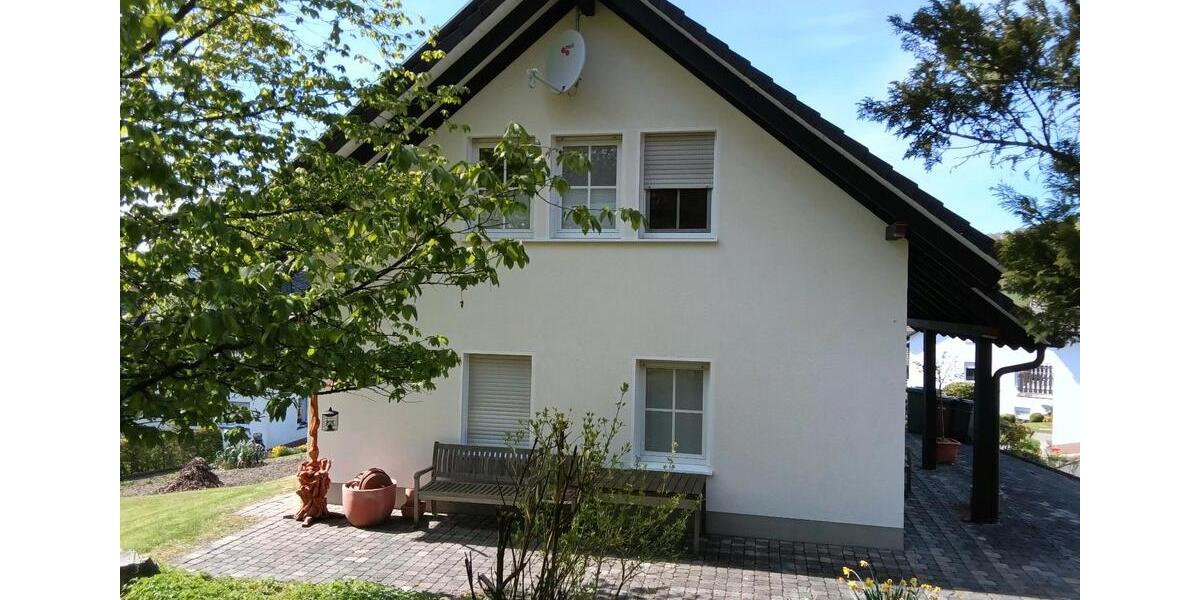 Einfamilienhaus Schmallenberg - 4 Zimmer, 120 m&sup2;, 850&euro; | Angebot:26464428