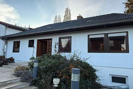 Einfamilienhaus mit großem Garten und geräumigem Keller in Berlin-Lichterfelde 5 zimmer