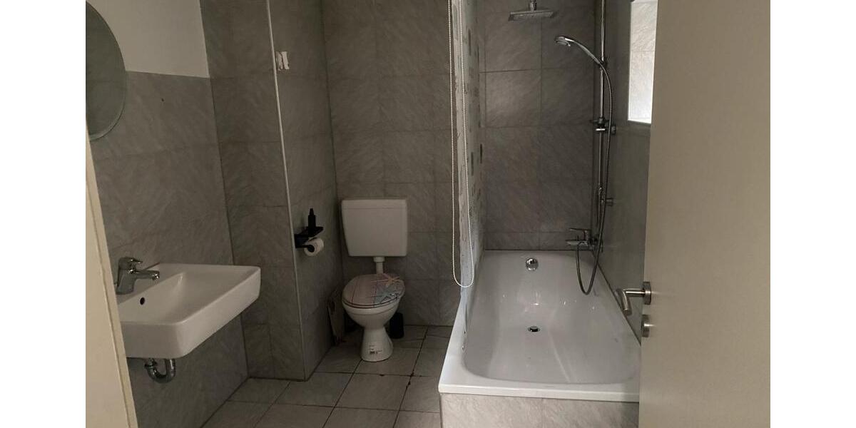 Einfamilienhaus Werdohl - 3 Zimmer, 85 m&sup2;, 600&euro; | Angebot:24846047