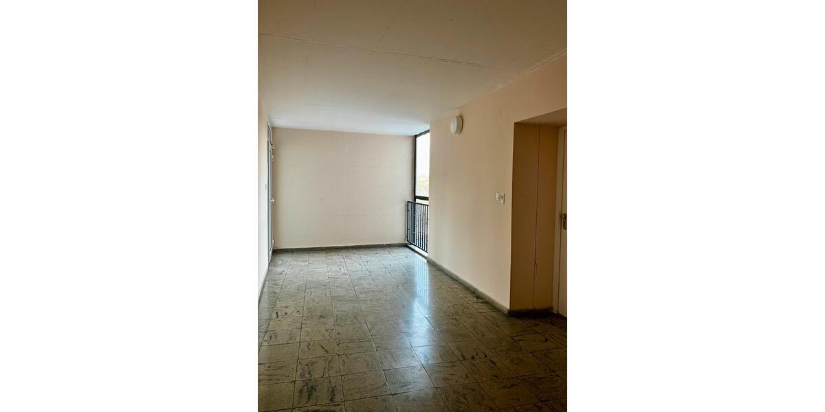 Etagenwohnung Ingolstadt Südost - 1 Zimmer, 40 m&sup2;, 860&euro; | Angebot:24810776