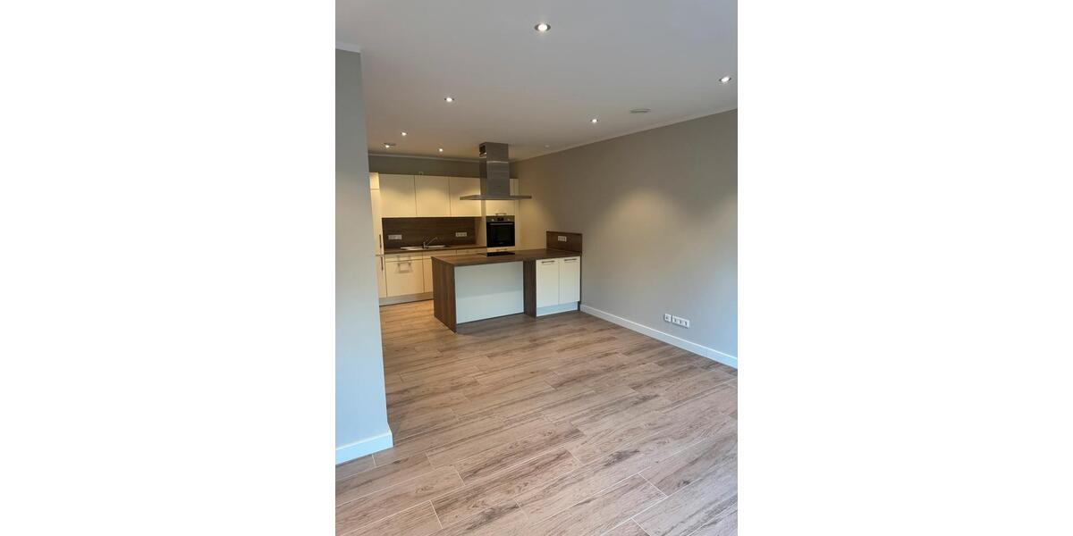 Doppelhaushälfte Langenhorn - 4 Zimmer, 94 m&sup2;, 1.040&euro; | Angebot:26287913