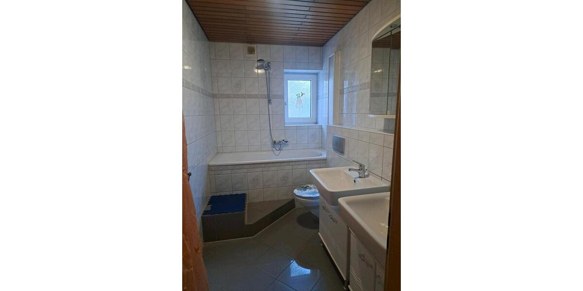 Etagenwohnung Germersheim - 3 Zimmer, 63 m&sup2;, 1.150&euro; | Angebot:24838502