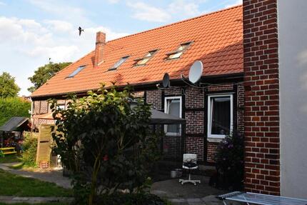 Wohnung Oetzen - 3 Zimmer, 66 m&sup2;, 396&euro; | Angebot:25156182