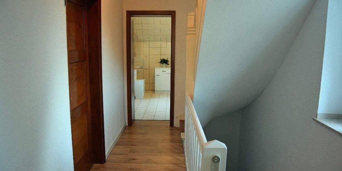 Etagenwohnung Grefrath - 2 Zimmer, 56 m&sup2;, 330&euro; | Angebot:24991533