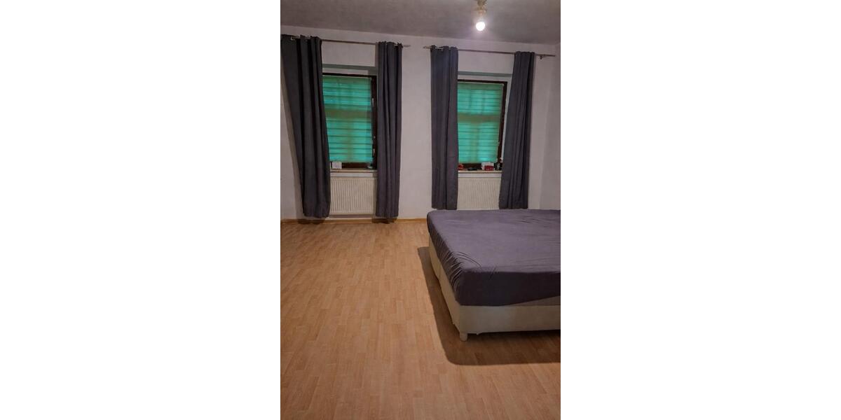 Etagenwohnung Torgau - 3 Zimmer, 85 m&sup2;, 450&euro; | Angebot:26001997
