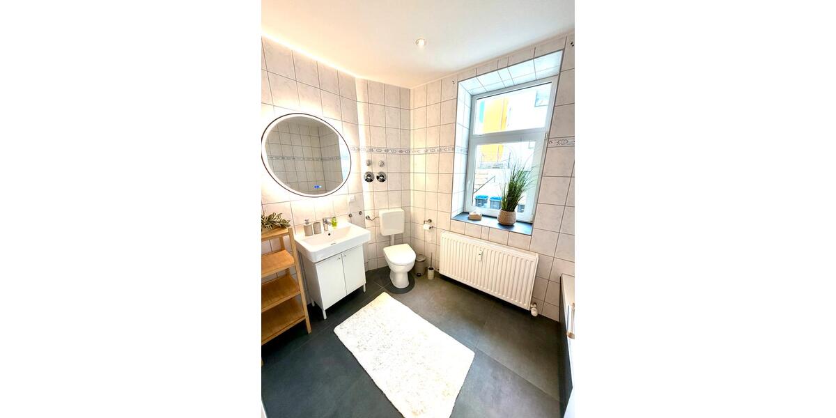 Etagenwohnung Arnstadt - 3 Zimmer, 62 m&sup2;, 745&euro; | Angebot:25023243