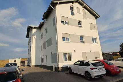 Wohnung zum Mieten in Calden 775 € 65 m² 3 zimmer