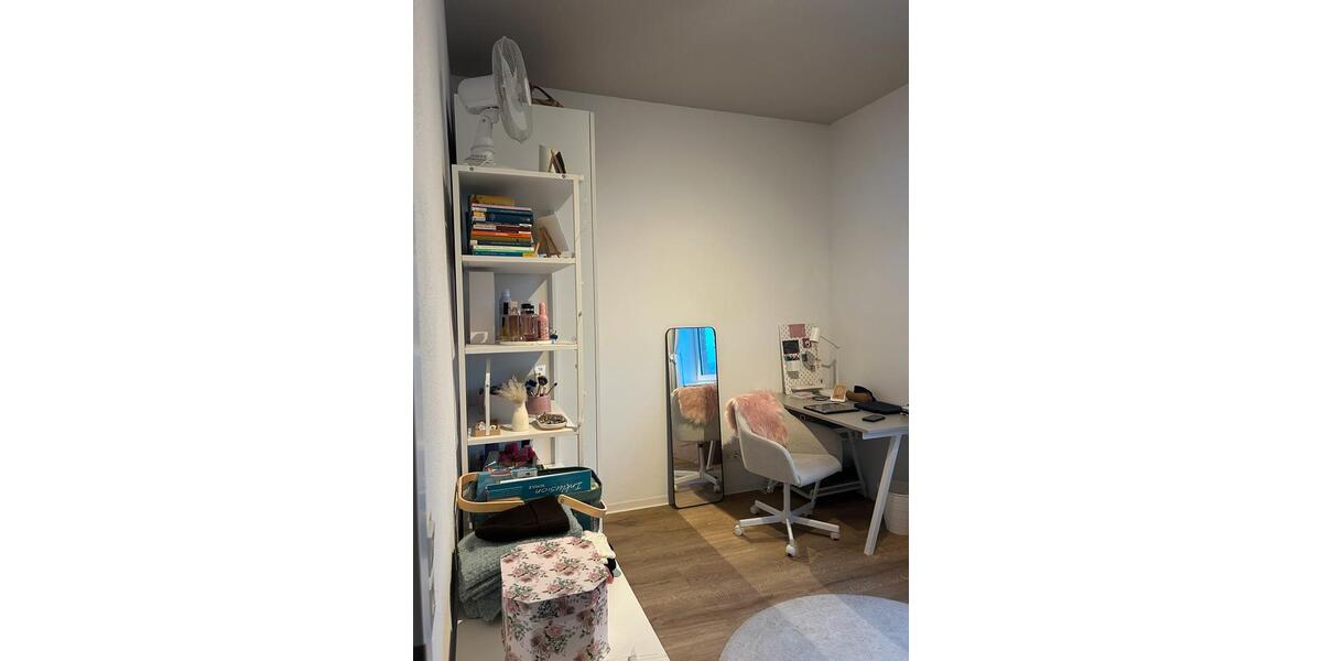 helles, vollmöbliertes WG-Zimmer 1 zimmer