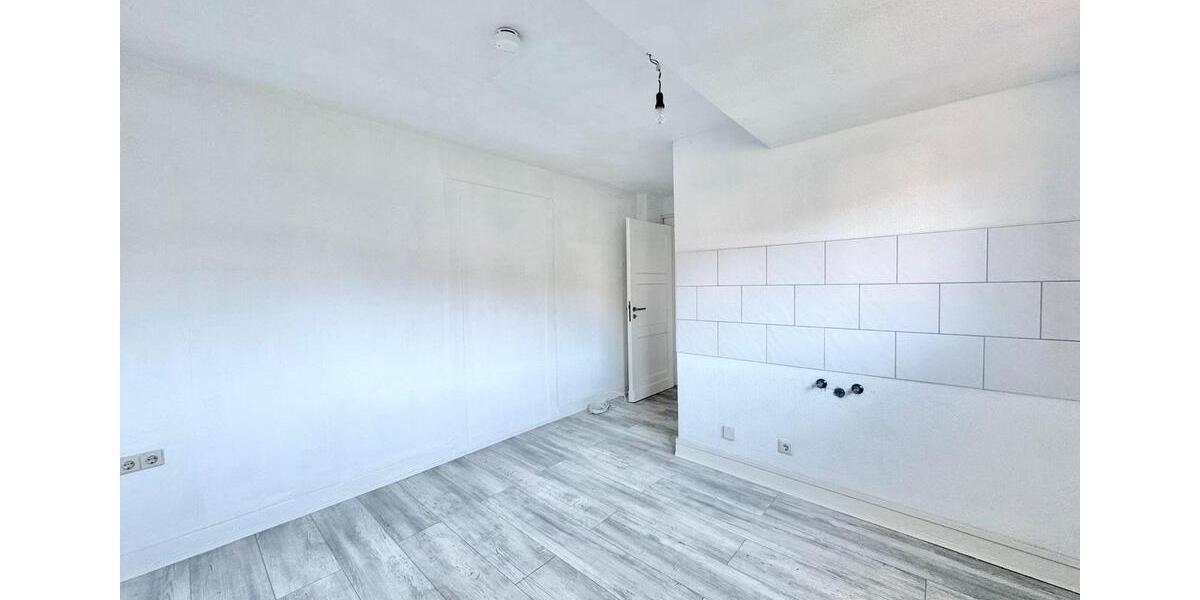 Dachgeschoßwohnung Hagen Hagen-Mitte - 2 Zimmer, 45 m&sup2;, 390&euro; | Angebot:24680517