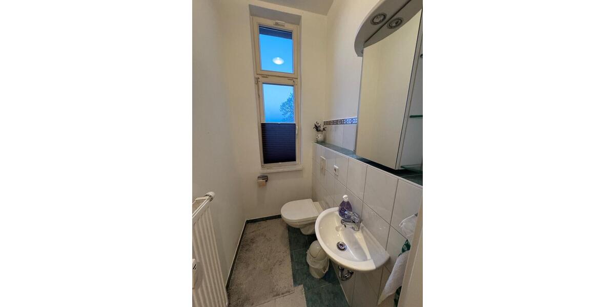 Erdgeschoßwohnung Friedrichroda - 3 Zimmer, 108 m&sup2;, 930&euro; | Angebot:25975037