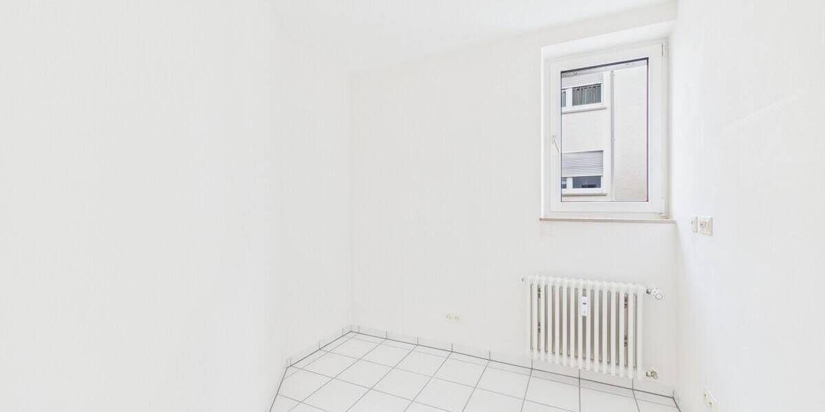 Etagenwohnung Rottweil - 2 Zimmer, 100 m&sup2;, 1.050&euro; | Angebot:25683396