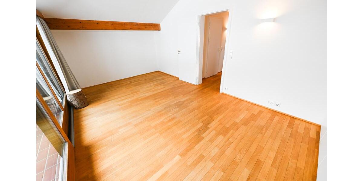 Dachgeschoßwohnung Berchtesgaden - 3 Zimmer, 75 m&sup2;, 935&euro; | Angebot:25923408
