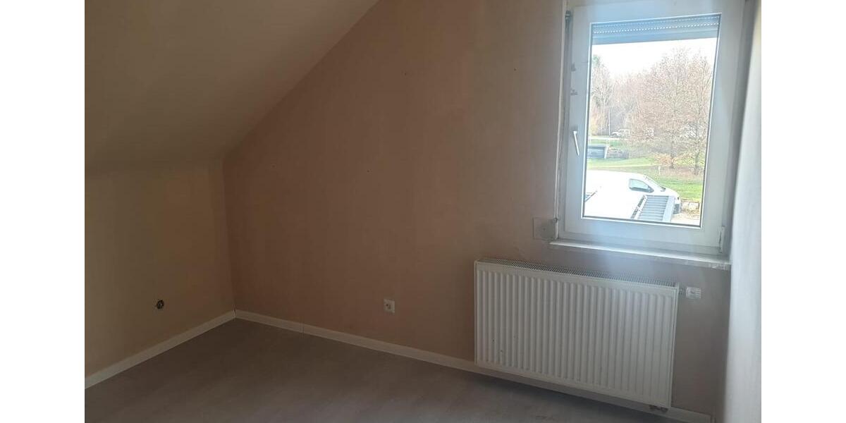 Etagenwohnung Reutlingen Reutlingen (Kernstadt) - 5 Zimmer, 110 m&sup2;, 1.350&euro; | Angebot:24801947
