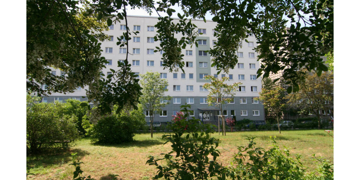 Etagenwohnung Dessau-Roßlau Innenstadt - 3 Zimmer, 57 m&sup2;, 385&euro; | Angebot:26739950