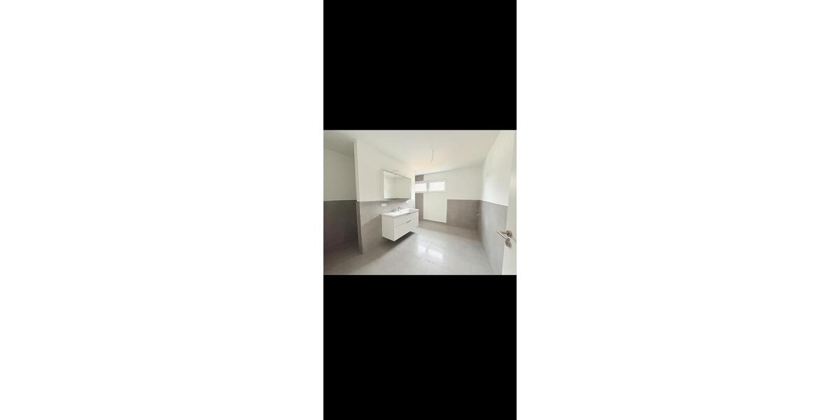 Doppelhaushälfte Marburg - 5 Zimmer, 160 m&sup2;, 1.750&euro; | Angebot:26033296