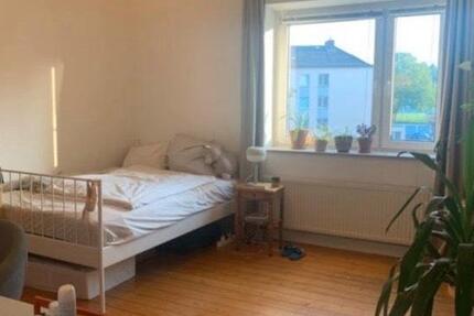 Wohnen auf Zeit Kassel Philippinenhof-Warteberg - 3 Zimmer, 15 m&sup2;, 339&euro; | Angebot:26313002