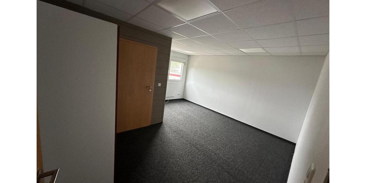 Gewerbeobjekt Kiel Ellerbek - 3.000&euro; | Angebot:24622250