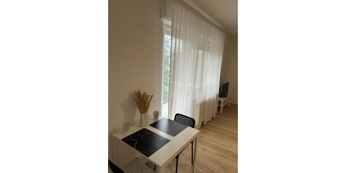 Etagenwohnung Annweiler am Trifels - 1 Zimmer, 43 m&sup2;, 902&euro; | Angebot:25892188