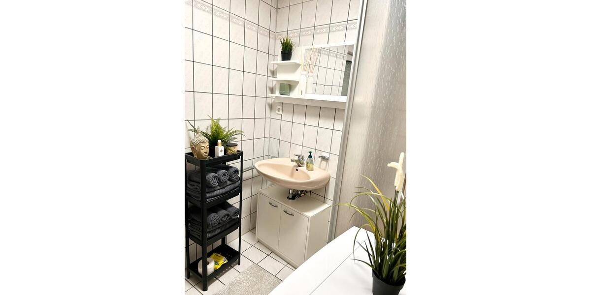 Wohnen auf Zeit Vaihingen an der Enz - 2 Zimmer, 50 m&sup2;, 15&euro; | Angebot:25304676