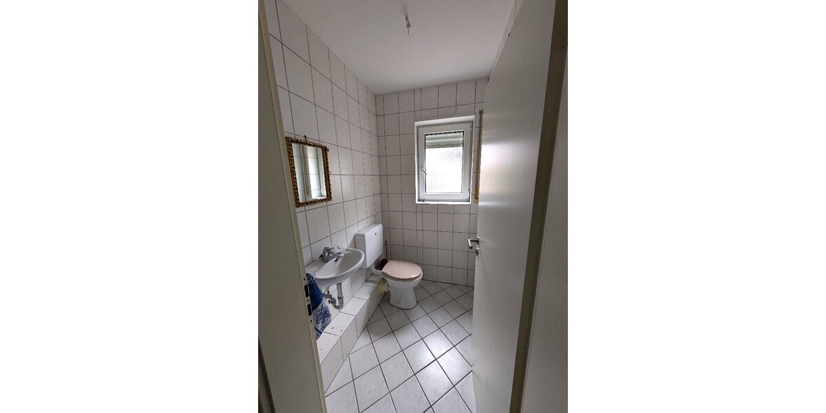 Großzügige Zweizimmerwohnung im Erdgeschoß - Erdgeschoßwohnung Philippsburg Philippsburg | Angebot:25991183