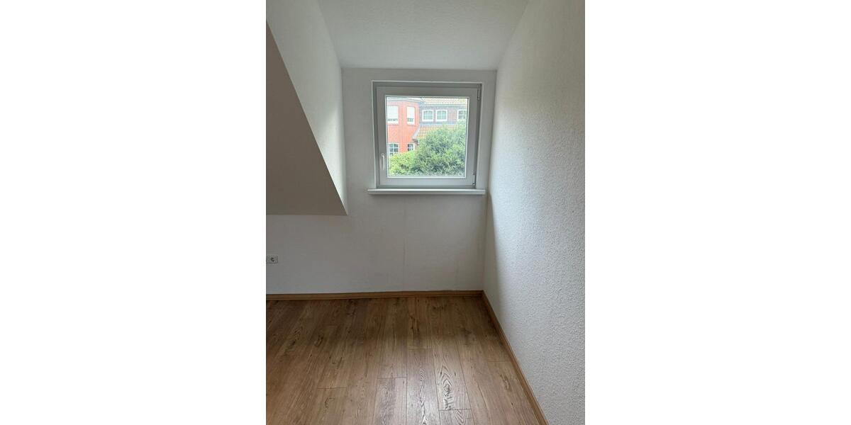 Einfamilienhaus Lohne (Oldenburg) - 5 Zimmer, 160 m&sup2;, 1.300&euro; | Angebot:23406672
