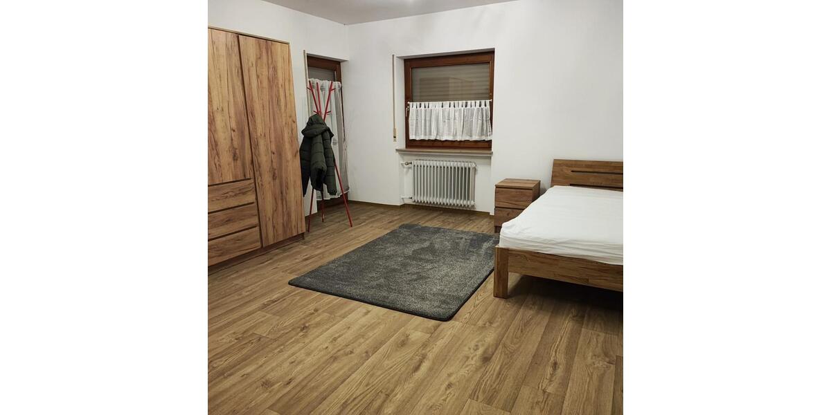 Einfamilienhaus Bad Mergentheim - 7 Zimmer, 150 m&sup2;, 2.350&euro; | Angebot:24864534