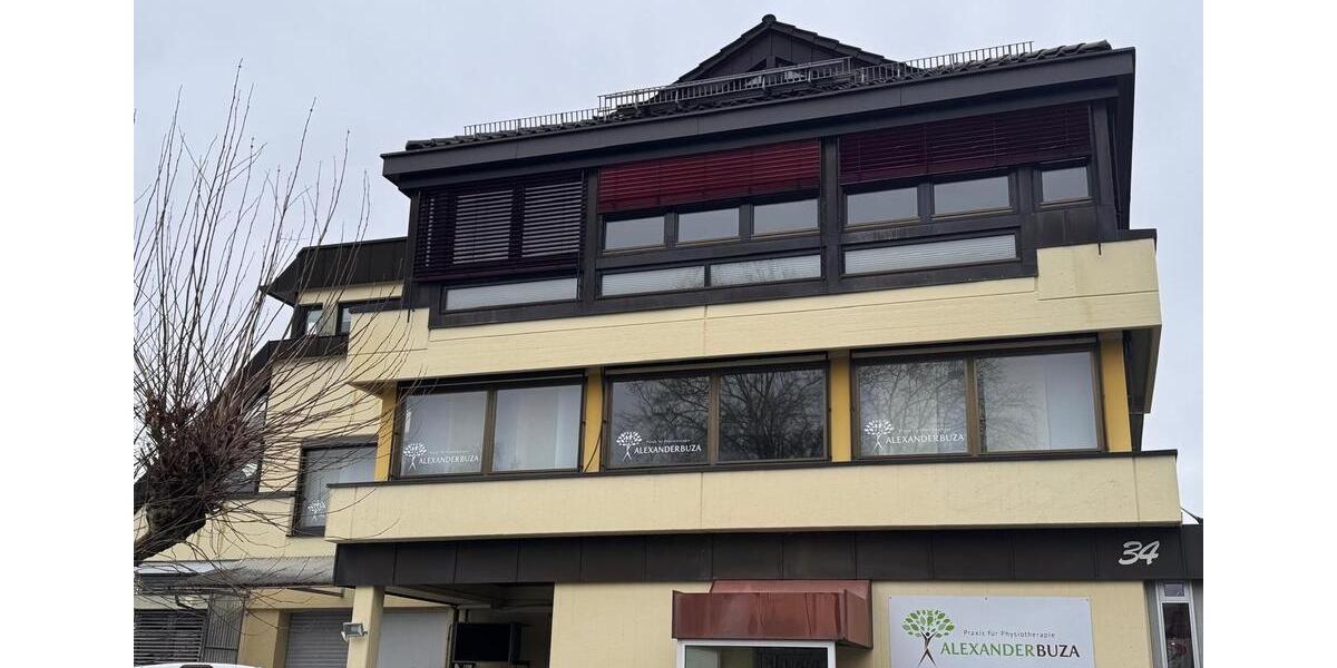 Maisonettenwohnung Waldbronn - 8 Zimmer, 273 m&sup2;, 1.700&euro; | Angebot:25436785