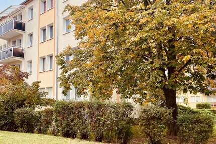 Wohnung zum Mieten in Weißenfels 300 € 59.91 m²