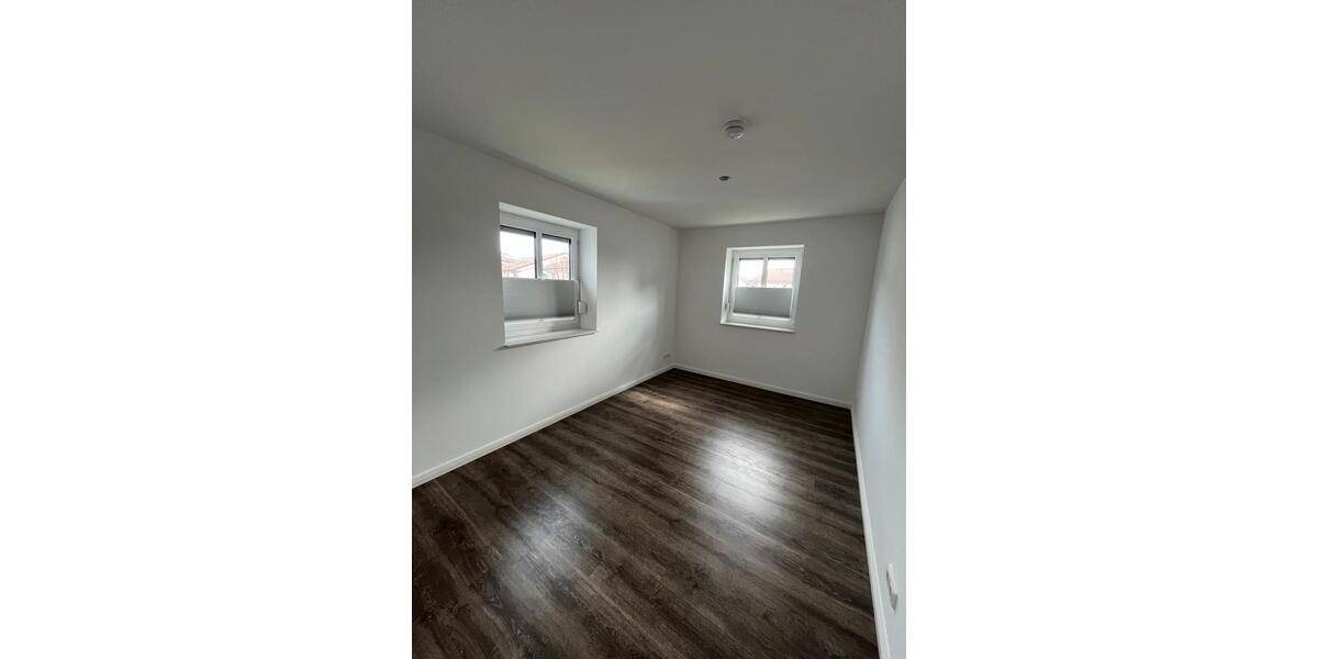 Etagenwohnung Husum - 3 Zimmer, 78 m&sup2;, 975&euro; | Angebot:26125835