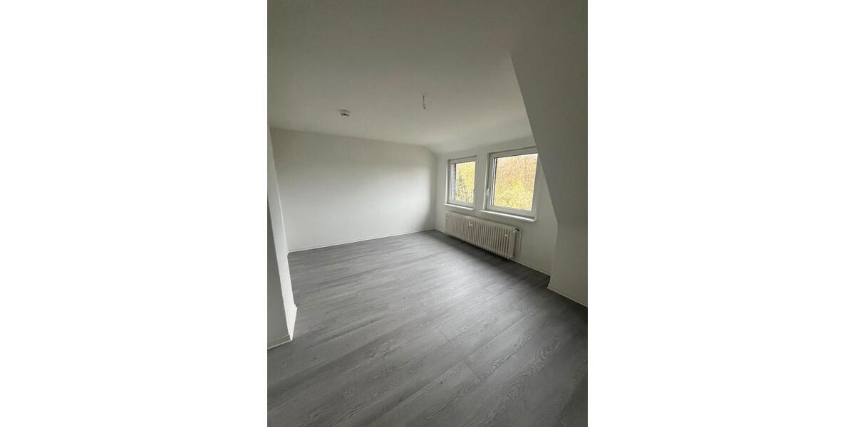 Dachgeschoßwohnung Salzgitter Ortschaft Ost - 2 Zimmer, 51 m&sup2;, 359&euro; | Angebot:26291436
