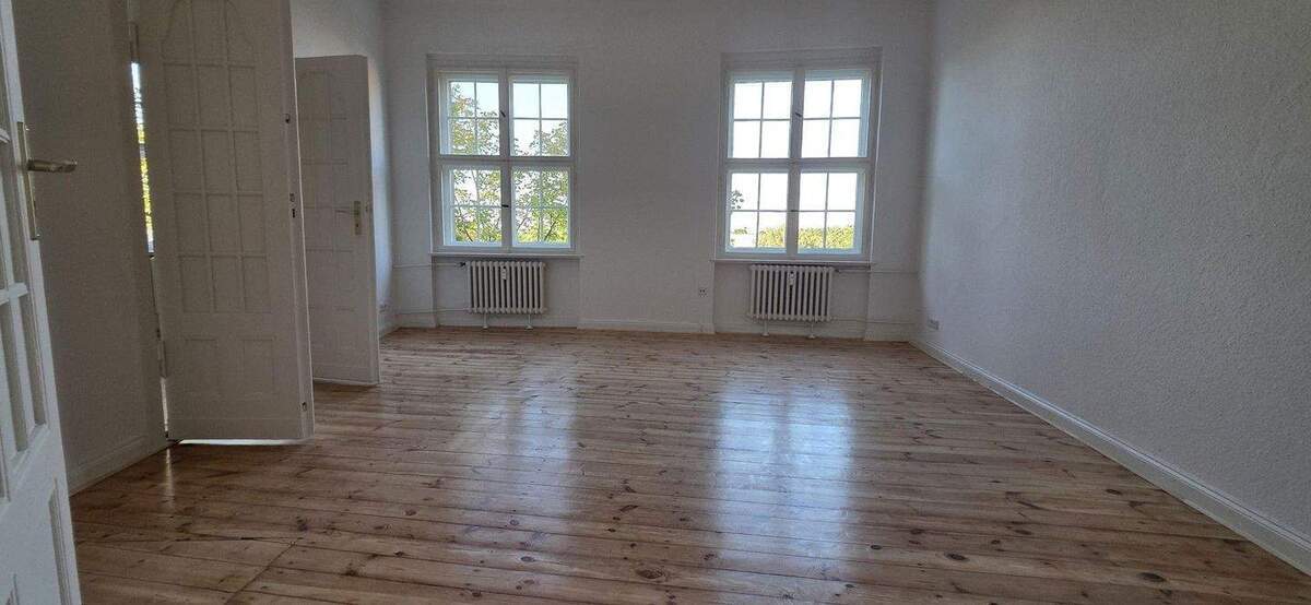 Wohnung in Tegel sucht neuen Mieter! 4 zimmer