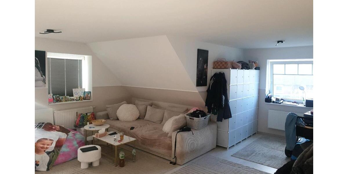 Etagenwohnung Kiel Elmschenhagen - 1 Zimmer, 50 m&sup2;, 680&euro; | Angebot:25900068