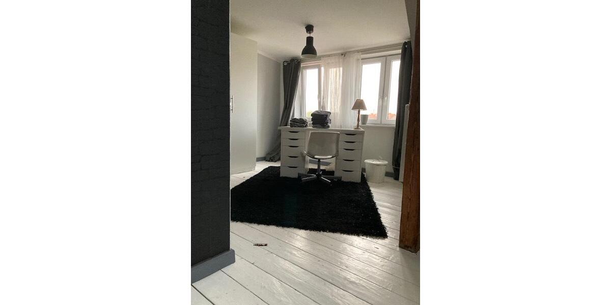 Möbliertes Zimmer 1 zimmer