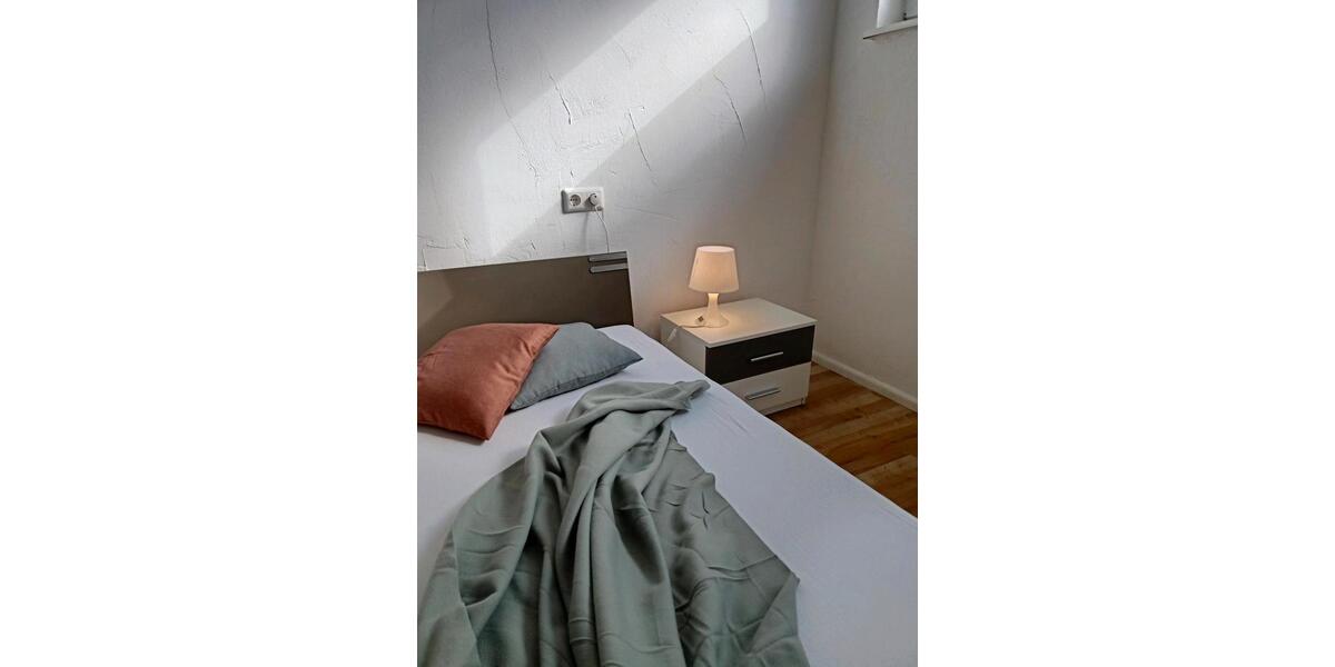 Dachgeschoßwohnung Lauchringen - 3 Zimmer, 82 m&sup2;, 795&euro; | Angebot:24751572