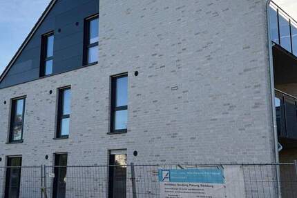 Neubauwohnung DG links mit Balkon 3 zimmer