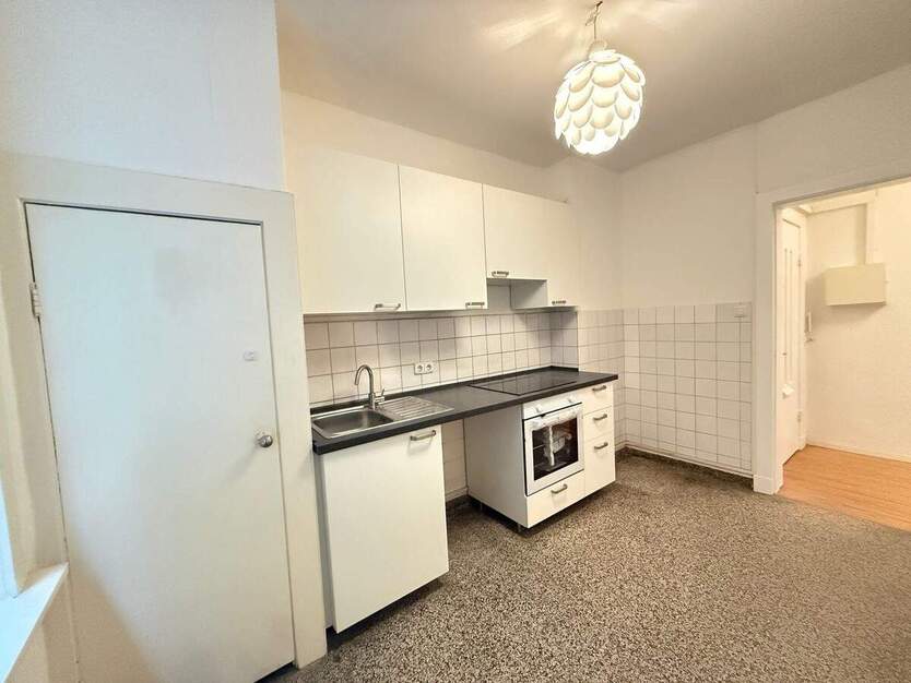 Gepflegte und gut geschnittene 3 Zimmerwohnung mit neuer Einbauküche und Duschbad in Tonndorf 3 zimmer