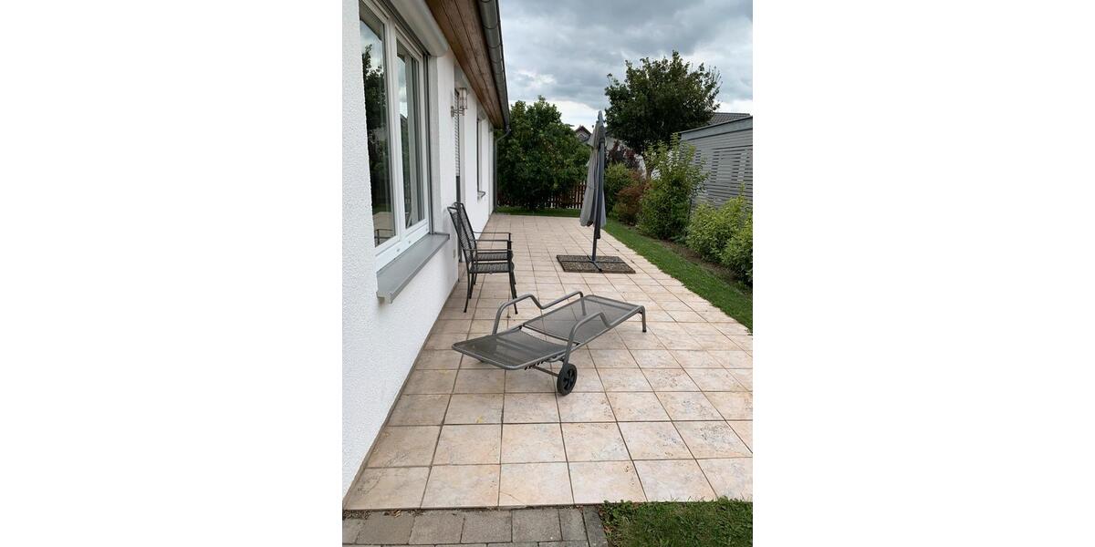 Bungalow Aiterhofen - 4 Zimmer, 117 m&sup2;, 1.250&euro; | Angebot:26343557