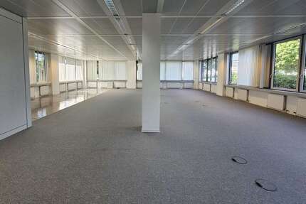 Gewerbeobjekt Frankfurt am Main Bonames - 4.290&euro; | Angebot:27668417