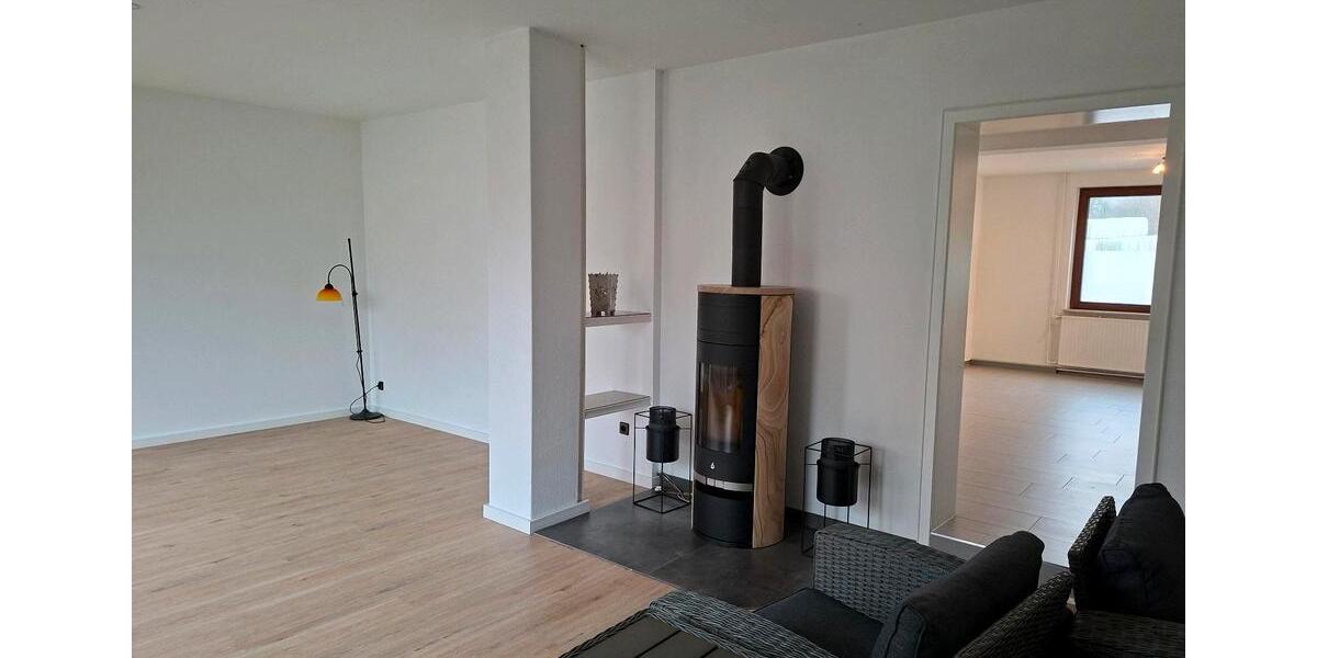 Etagenwohnung Hessisch Oldendorf - 4 Zimmer, 120 m&sup2;, 1.100&euro; | Angebot:24801350