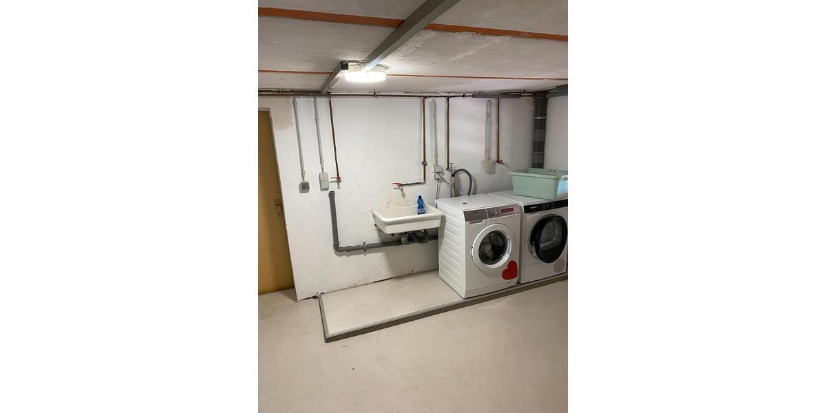 Dachgeschoßwohnung Nauort - 3.5 Zimmer, 70 m&sup2;, 595&euro; | Angebot:26627079