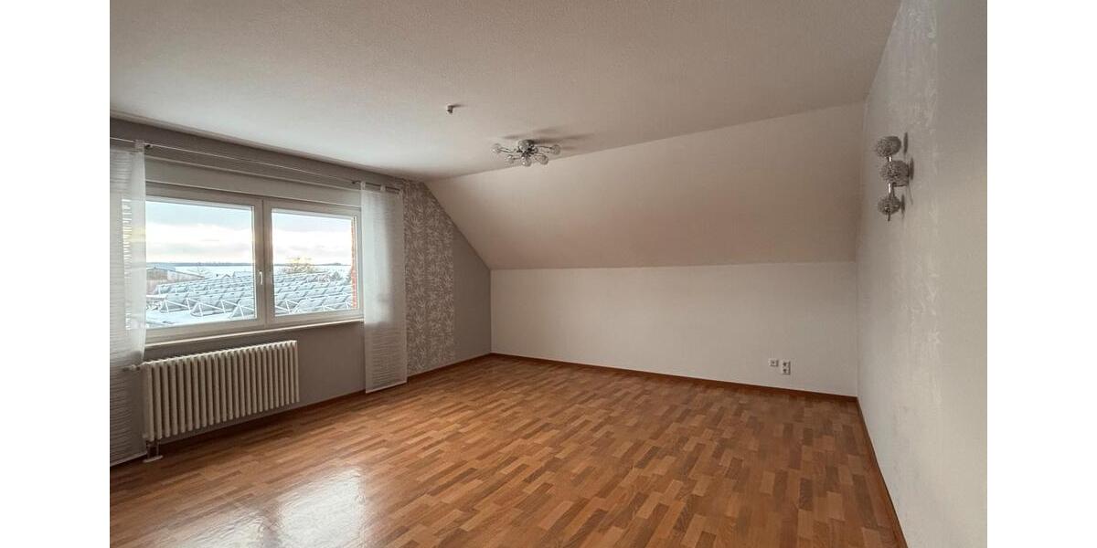 Etagenwohnung Breitenworbis - 4 Zimmer, 110 m&sup2;, 790&euro; | Angebot:24778490
