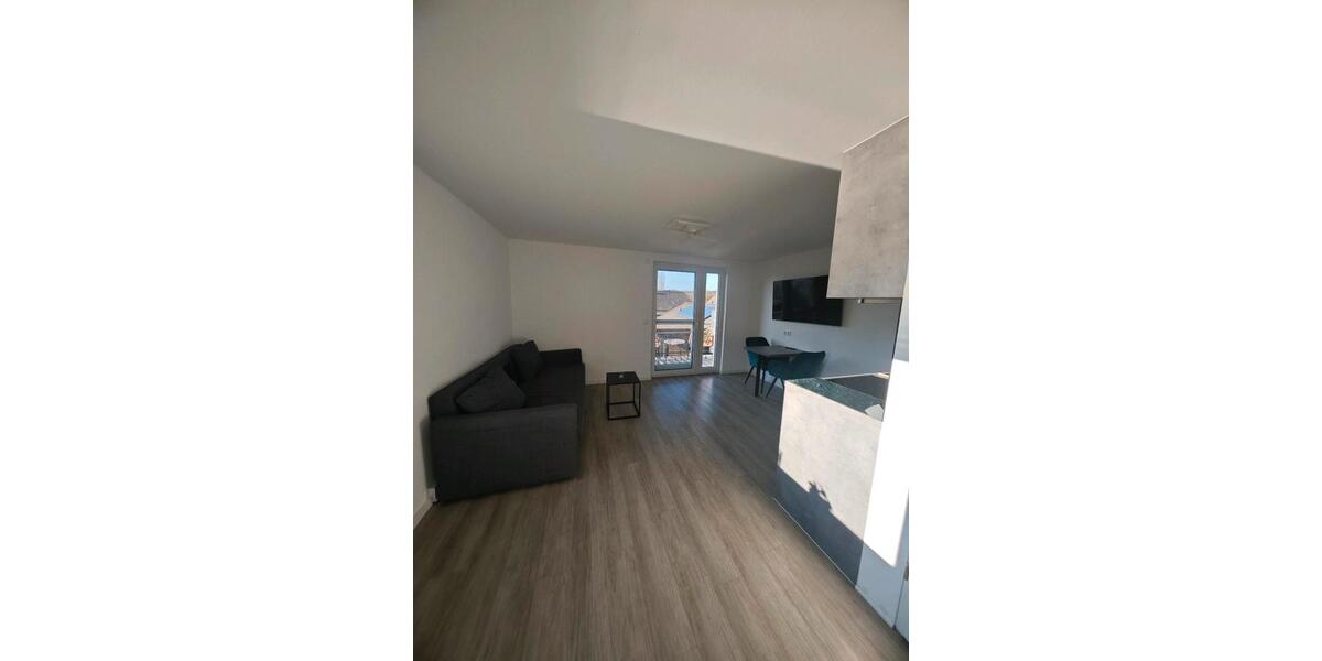 Etagenwohnung Untergruppenbach - 2 Zimmer, 45 m&sup2;, 1.100&euro; | Angebot:24310775